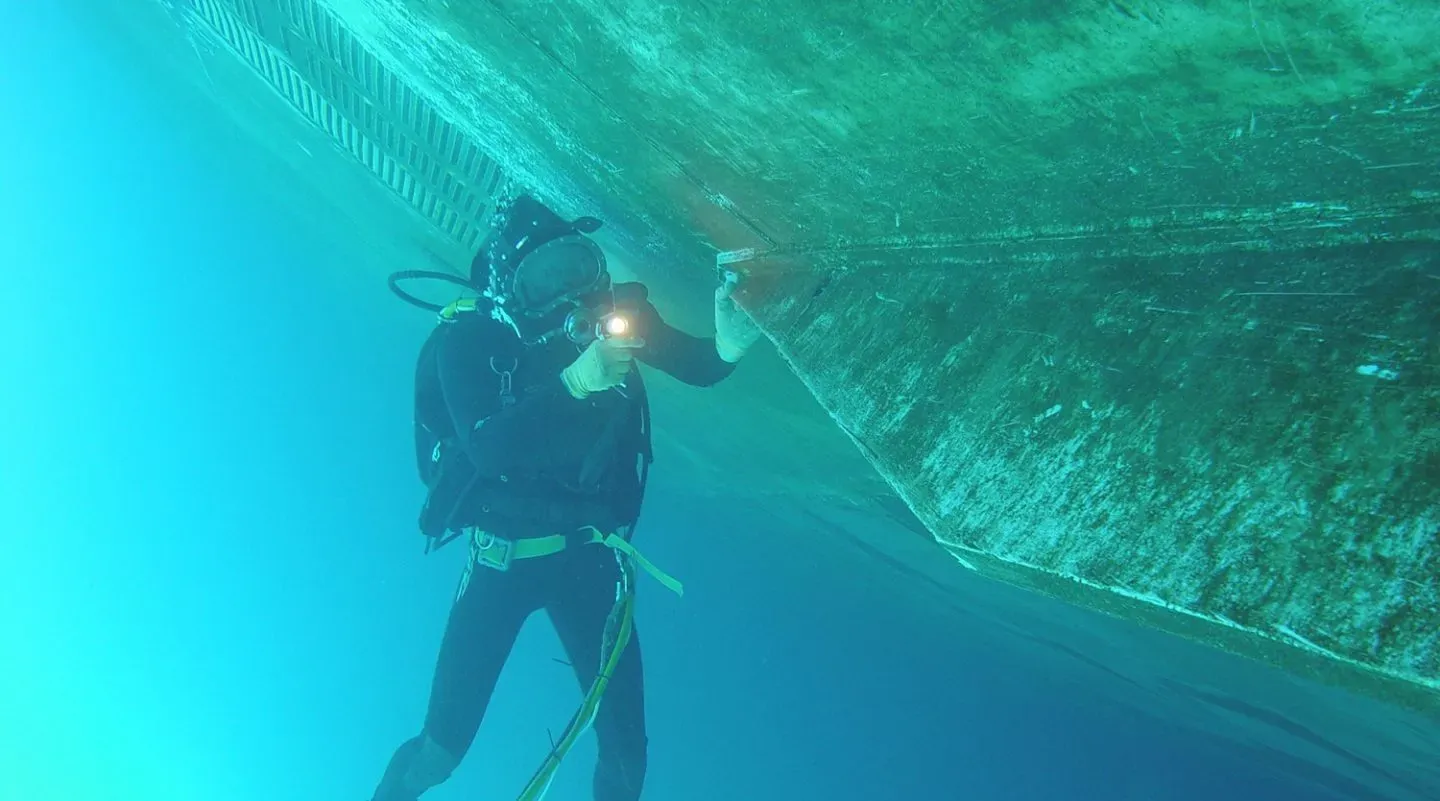 marine construction - seawall repairs and inspections